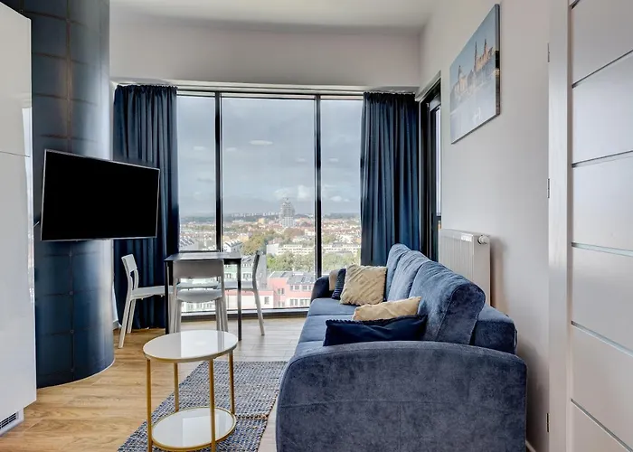 Aleda Tower, 14 Floor, Balkon