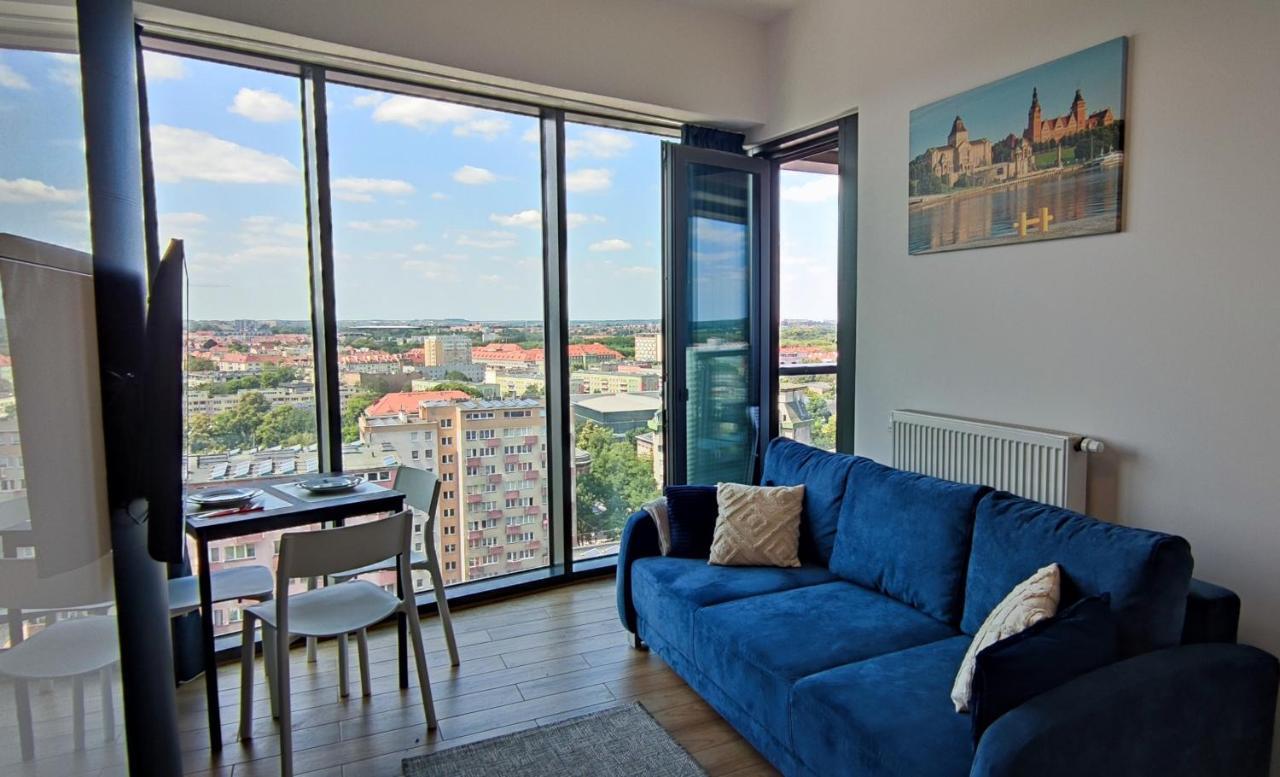 Apartment Aleda Tower, 14 Floor, Balkon